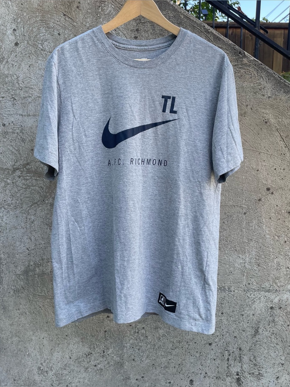 Nike AFC Richmond Ted Lasso soccer shirt size large